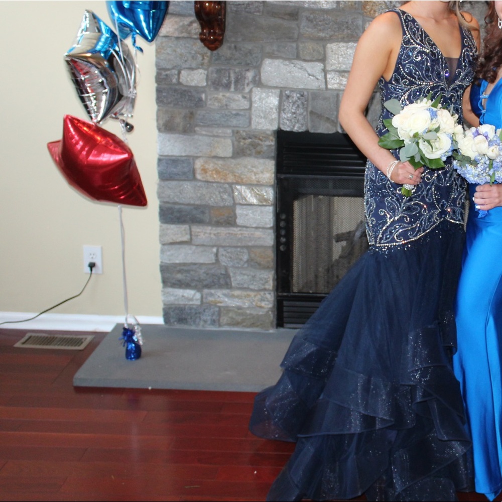 Vienna Prom - Picture 4 of 5